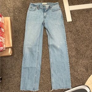 Abercrombie and fitch the baggy low rise jeans